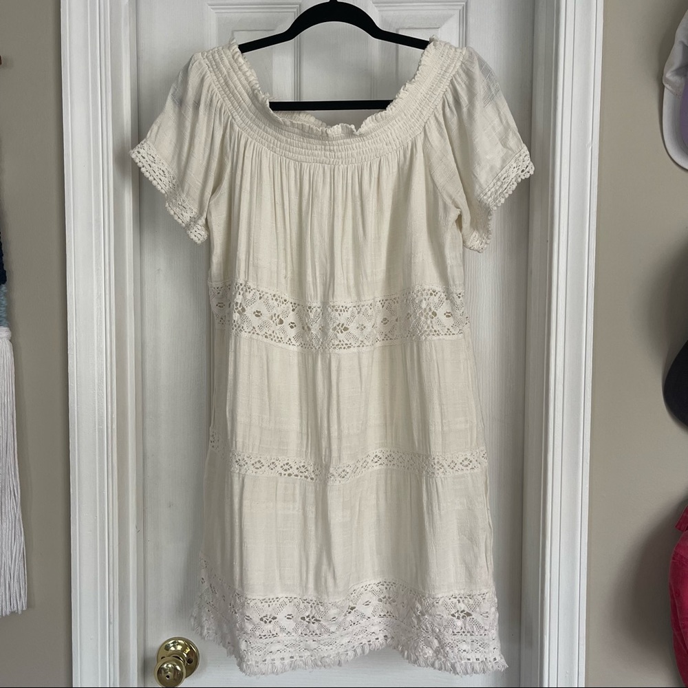AE Off the Shoulder Dress